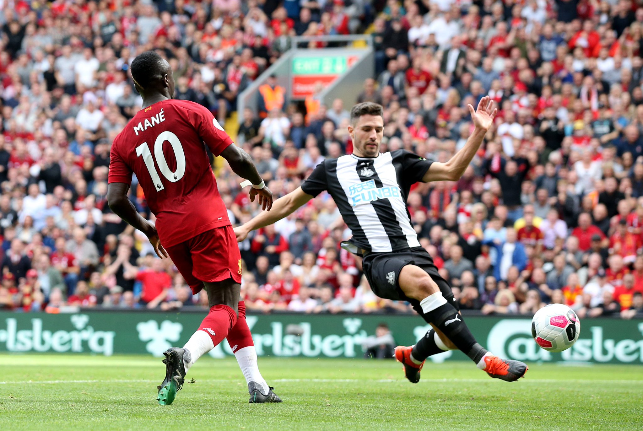 令公众愤怒 令公众愤怒